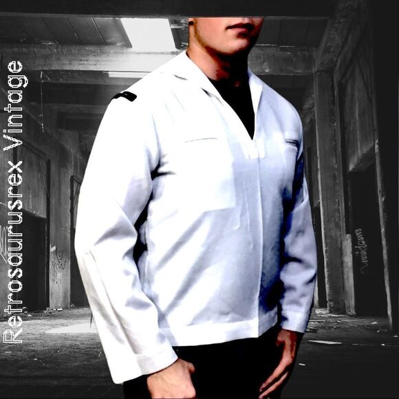 𝅺vintage US Navy Pullover Uniform Men’s Shirt, Size 42R - Picture 6 of 6